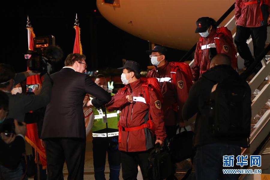 (新華全媒頭條·圖文互動)(23)風雨無阻向前進——寫在全國疫情防控阻擊戰取得重大戰略成果之際