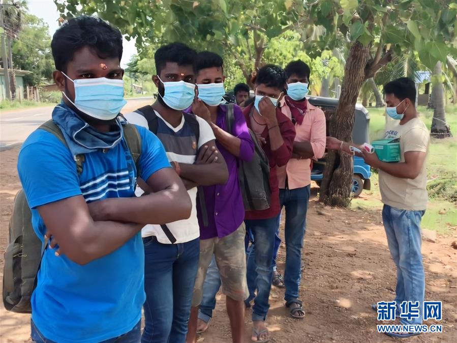 (海外抗疫故事·圖文互動)(1)通訊:老阮和他的中企工友復工記