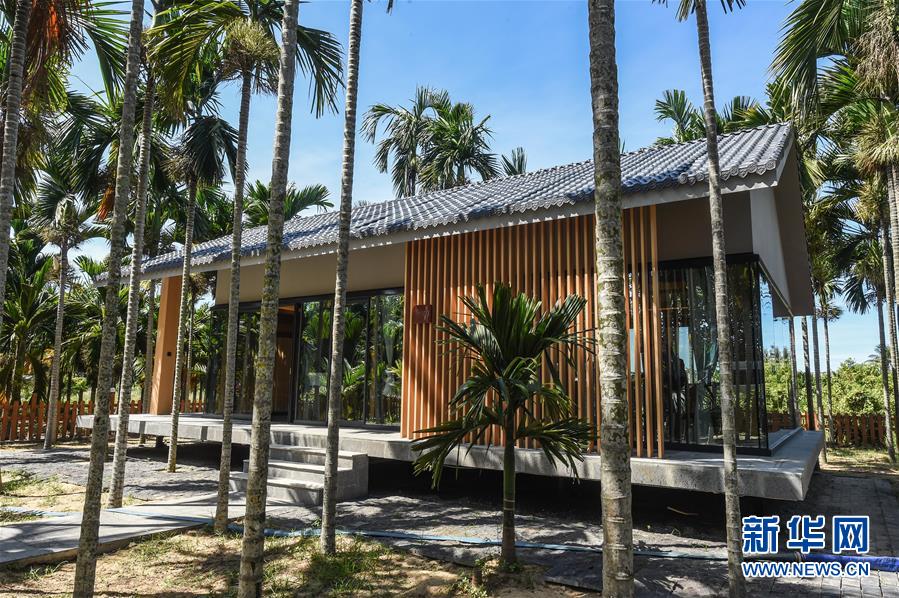 (新華全媒頭條·走向我們的小康生活·圖文互動)(8)留住鄉愁留住美——千村競秀綴瓊州