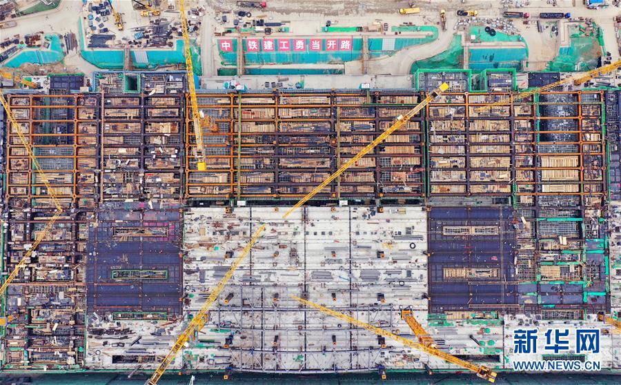 (新華全媒頭條·圖文互動(dòng))(11)“1毫米”之內(nèi)的智慧與引領(lǐng)——寫(xiě)在智能高鐵京雄城際全線(xiàn)軌道貫通之際