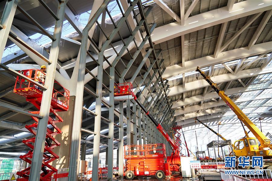 (新華全媒頭條·圖文互動(dòng))(16)“1毫米”之內(nèi)的智慧與引領(lǐng)——寫(xiě)在智能高鐵京雄城際全線(xiàn)軌道貫通之際