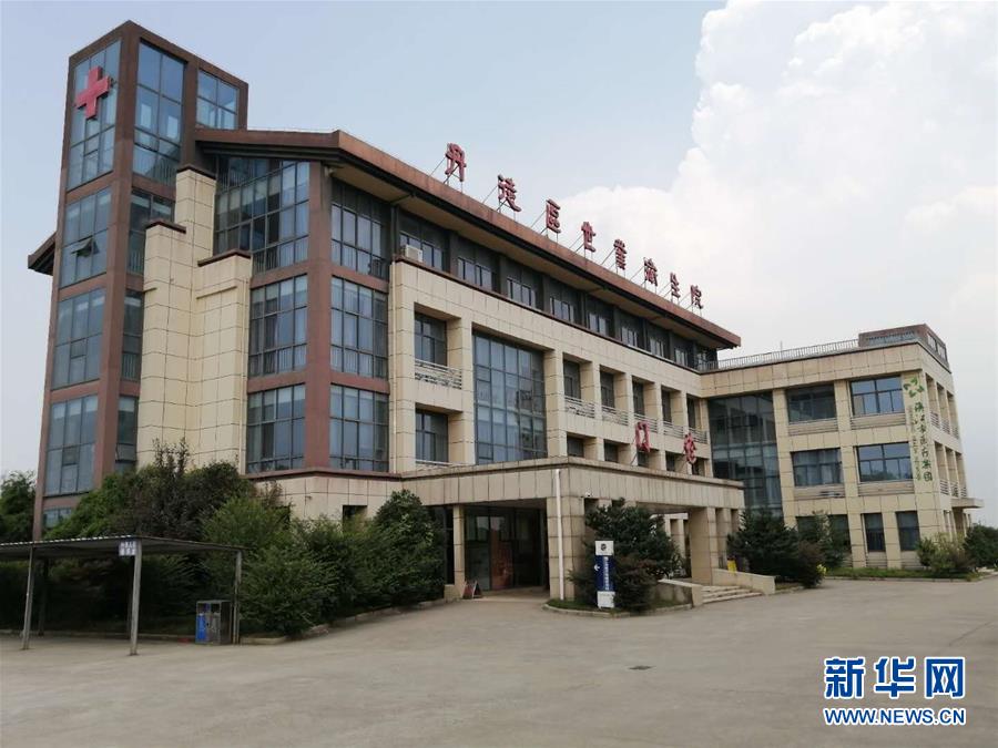 (總書記推動(dòng)的改革身邊事·醫(yī)療改革篇·圖文互動(dòng))(1)特寫:“坐堂醫(yī)生”變身“健康管家”——一個(gè)鄉(xiāng)鎮(zhèn)家庭醫(yī)生團(tuán)隊(duì)的診療記錄