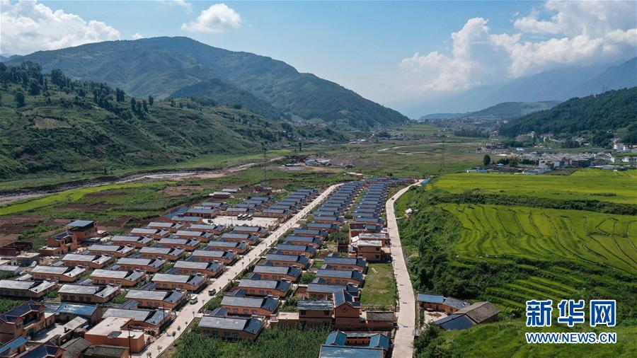 (決戰決勝脫貧攻堅·督戰未摘帽貧困縣·圖文互動)(1)“爛壩”變身記——大涼山扶貧產業掠影