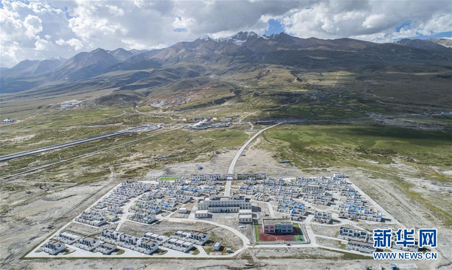 （新華全媒頭條·走向我們的小康生活·圖文互動）（1）扎西德勒，我們的新家園——西藏易地扶貧搬遷搬出幸福美好新生活