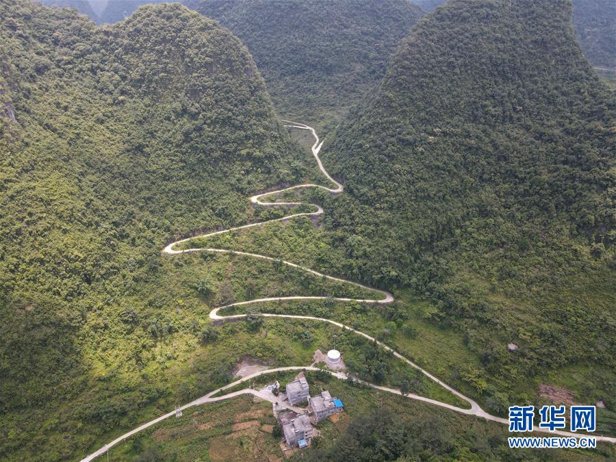 (新華全媒頭條·圖文互動)(2)決戰千山萬弄間——廣西“極貧角落”最后攻堅記
