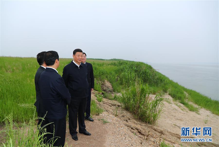 (時政)(16)習近平主持召開深入推動長江經濟帶發展座談會并發表重要講話