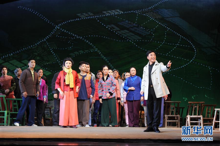 (新華全媒頭條·圖文互動)(5)奮力書寫中華民族新史詩——寫在習(xí)近平總書記文藝工作座談會重要講話發(fā)表五周年之際