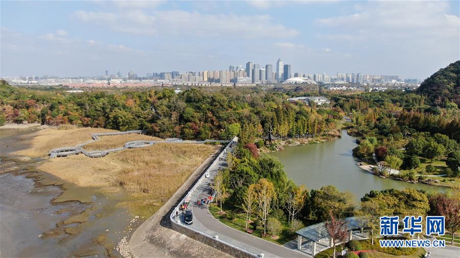 (圖文互動(dòng))(2)這篇大文章,越寫越精彩——習(xí)近平總書記江蘇考察激勵(lì)各地堅(jiān)定走可持續(xù)發(fā)展之路