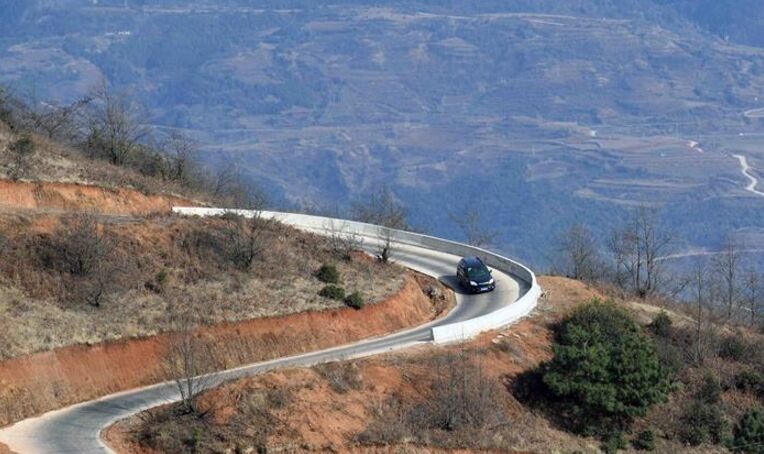 云南尋甸:筑就農村幸福路