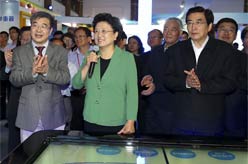 劉延東、郭金龍參加2016年全國科技活動周活動