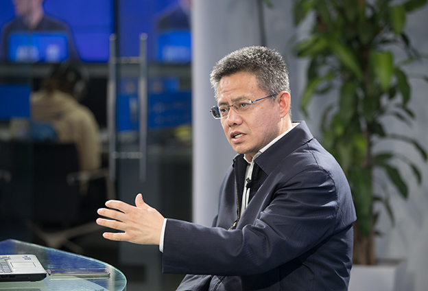 “總體目標(biāo)”呼應(yīng)了中國(guó)特色社會(huì)主義制度發(fā)展的三個(gè)階段