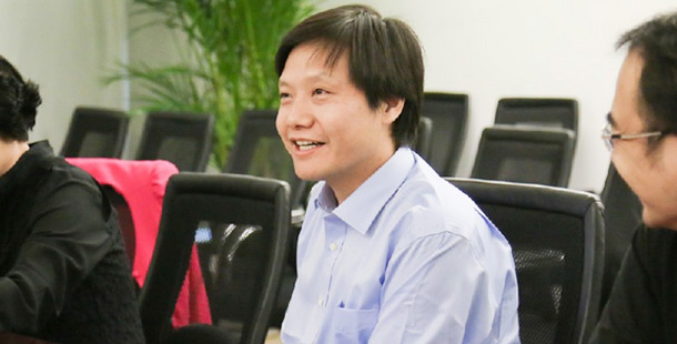 小米科技董事長(zhǎng)雷軍——中國(guó)經(jīng)濟(jì)持續(xù)崛起、文化軟實(shí)力不斷增強(qiáng)，給與了中國(guó)品牌真正走向世界的寶貴推動(dòng)力。小米希望順勢(shì)而為，讓全球所有人都能享受科技的樂趣，并成為值得國(guó)人驕傲的世界品牌。