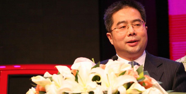 長(zhǎng)安汽車總裁張寶林——長(zhǎng)安在實(shí)現(xiàn)中國(guó)品牌崛起的道路上不斷前進(jìn)，而驅(qū)動(dòng)長(zhǎng)安前進(jìn)的核心動(dòng)力就是技術(shù)創(chuàng)新。因?yàn)榧夹g(shù)創(chuàng)新，長(zhǎng)安擁有了持續(xù)領(lǐng)先的研發(fā)實(shí)力、豐富的產(chǎn)品譜系和1000萬的用戶基礎(chǔ)。長(zhǎng)安有信心讓越來越多人成為長(zhǎng)安汽車的用戶，開長(zhǎng)安車，筑中國(guó)夢(mèng)。