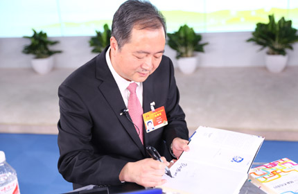 “創(chuàng)新不僅是技術創(chuàng)新、管理創(chuàng)新，還有商業(yè)模式的創(chuàng)新。”