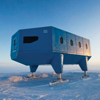 飛機(jī)何時(shí)開(kāi)始出現(xiàn)在南極的上空?