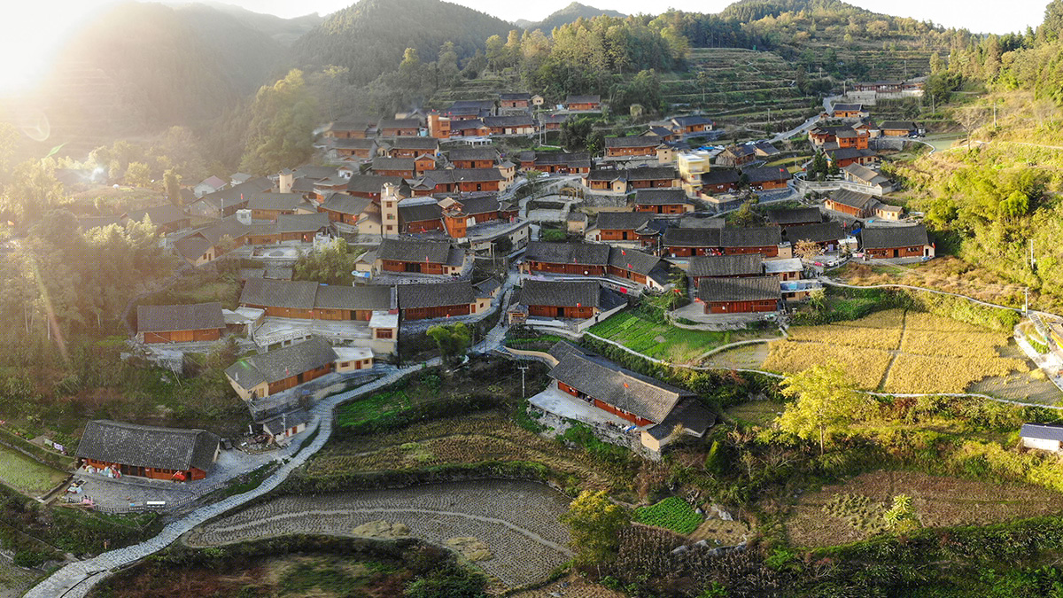 從取得決定性成就到奪取全面勝利——從全國兩會看決戰決勝脫貧攻堅