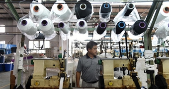 人民日報評論員：歷史不能選擇，現(xiàn)在可以把握，未來可以開創(chuàng)