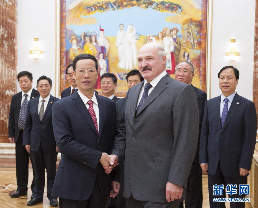 9月26日,應邀訪問白俄羅斯的國務院副總理張高麗在明斯克會見白俄羅斯總統盧卡申科。新華社記者王曄攝 9月26日,應邀訪問白俄羅斯的國務院副總理張高麗在明斯克會見白俄羅斯總統盧卡申科。新華社記者王曄攝