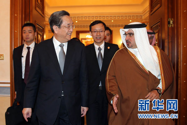 11月6日，正在巴林進行正式友好訪問的全國政協主席俞正聲在麥納麥會見巴林王儲薩勒曼。 新華社記者劉衛兵攝