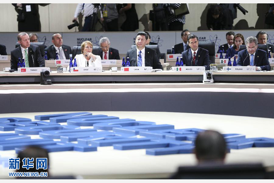 4月1日,第四屆核安全峰會在美國首都華盛頓舉行。國家主席習近平出席并發表題為《加強國際核安全體系,推進全球核安全治理》的重要講話。新華社記者蘭紅光攝 4月1日,第四屆核安全峰會在美國首都華盛頓舉行。國家主席習近平出席并發表題為《加強國際核安全體系,推進全球核安全治理》的重要講話。新華社記者蘭紅光攝