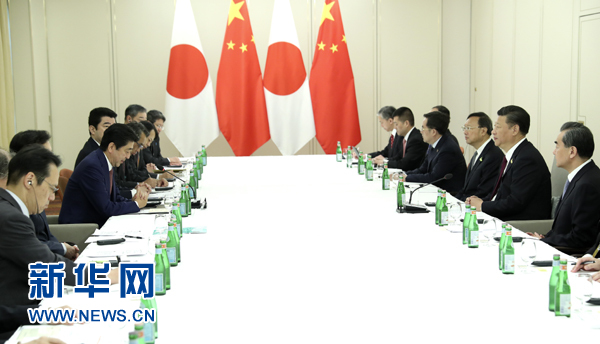 7月8日，國家主席習近平應約在漢堡會見日本首相安倍晉三。新華社記者 馬占成 攝