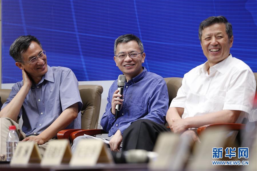 (XHDW)(3)美逆流而動殃及世界經(jīng)濟 多邊主義終將勝利——專家學(xué)者評析中美經(jīng)貿(mào)摩擦走向