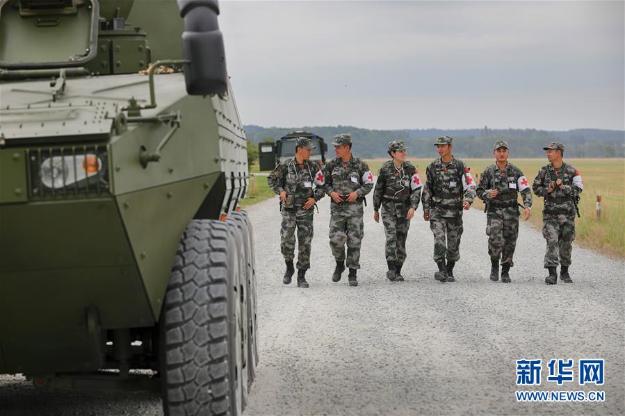 （國(guó)際·圖文互動(dòng)）（2）通訊：海外演訓(xùn)場(chǎng)，走來(lái)一群中國(guó)衛(wèi)生士官