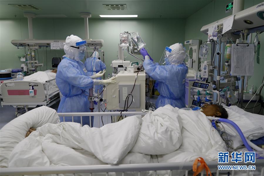 （聚焦疫情防控·圖文互動）（3）風(fēng)雨并肩 攜手戰(zhàn)“疫”——中國抗疫命運與共的生動實踐