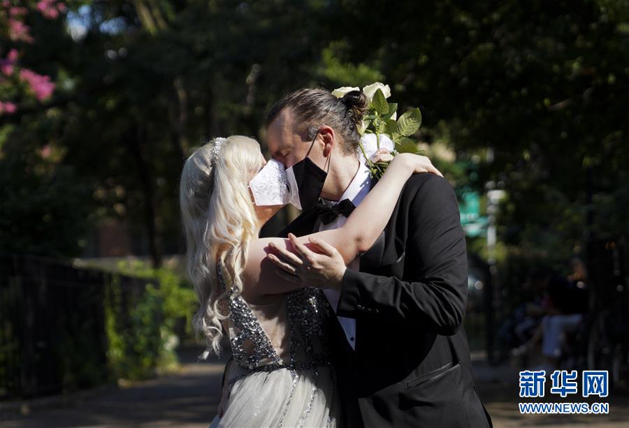 (國際疫情)(2)約翰斯·霍普金斯大學(xué):美國新冠確診病例累計超500萬例