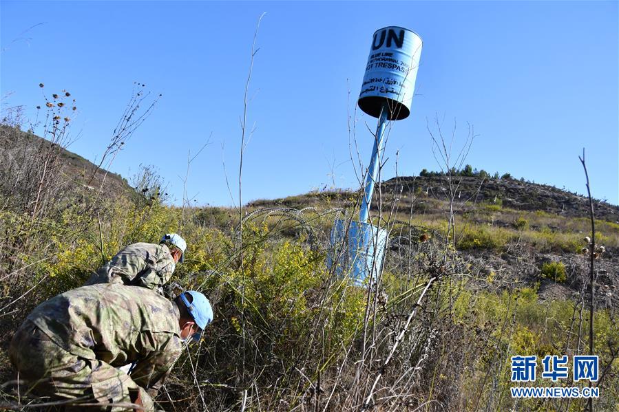 (國際·圖文互動)(2)披荊斬棘穿越“死亡地帶”——記中國新一批赴黎維和官兵首次“藍線”勘察